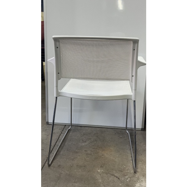 Wilkhahn Aline Stack-able Chair - Image 3